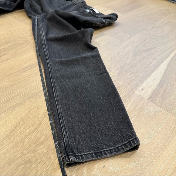 Abercrombie and Fitch The Mom High Rise Black Womens Size 27 Dark Straight Leg - Picture 11 of 16
